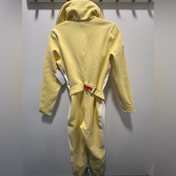 New Condition: Cordova Ski Suit / Yellow / Size Large + Belt Bag - Picture 5 of 6